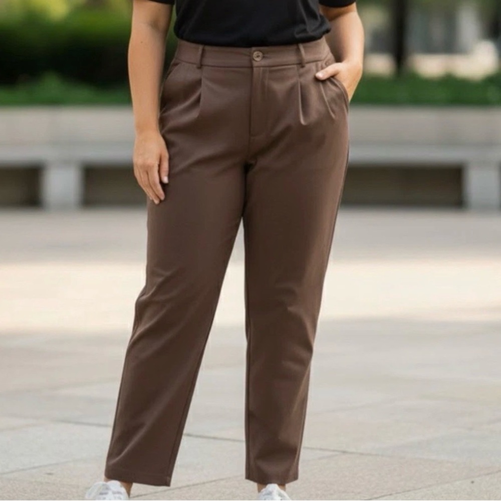 NWT Women’s size 20w Trousers Cotton/Spandex Brown relaxed Pants Covington